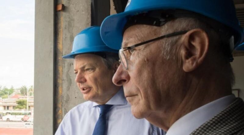 Blanchiment : deux proches de Didier Reynders inculpés dans l'enquête