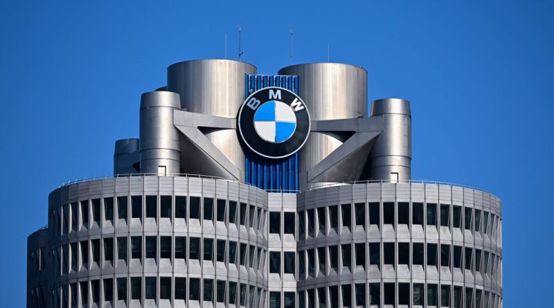BMW rappelle des centaines de milliers de voitures pour risque d'incendie.