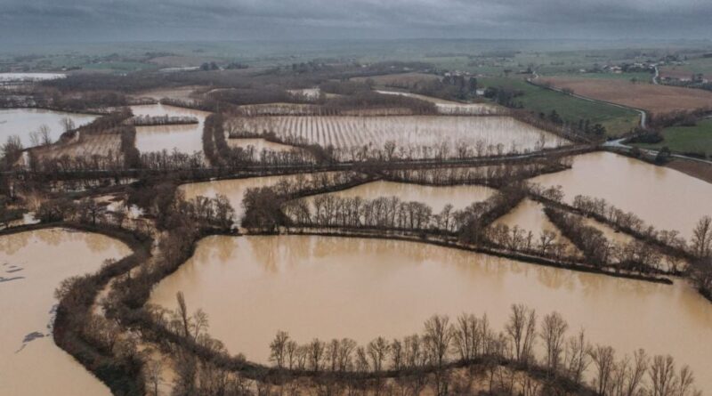Crues et inondations : « Des années de fertilité perdues dans certains champs »