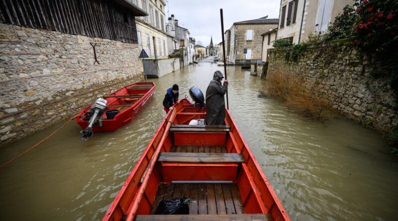 Crues et inondations : des crues « ce week-end et au-delà », selon Vigicrues