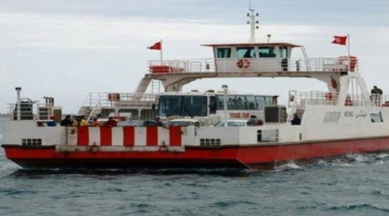 Ddjerba : Le bac n'évacue pas toutes les voitures en raison d'une contrainte