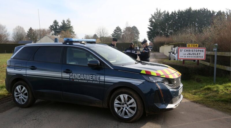 Disparition de Lydie Logé : Monique Olivier prête main forte aux recherches dans l'Orne.