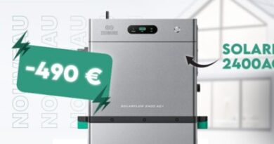 Ecovacs lance l'Ultramarine P1, son premier robot de piscine.