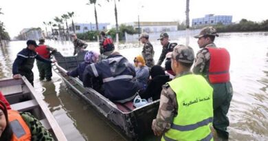 Éloges et critiques sur la réactivité des autorités face aux défaillances.