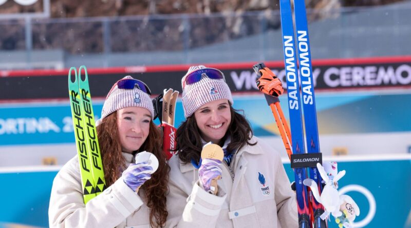 EN DIRECT JO d’hiver 2026 - Biathlon : retour des Avengeuses françaises, Simon et Jeanmonnot, pour le sprint.