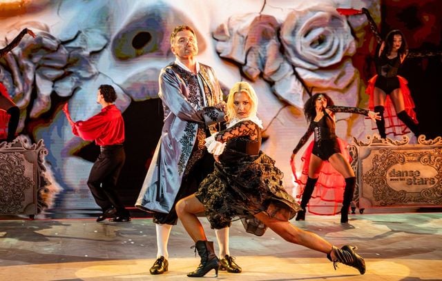 Philippe Lellouche en compagnie de la danseuse Katrina Patchett.