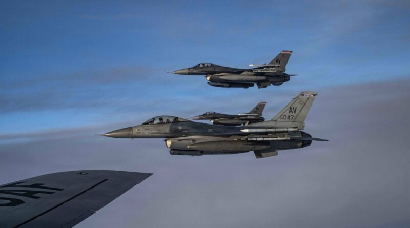 États-Unis : Un pilote de chasse arrêté pour « trahison ».