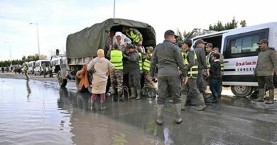 Examen des solutions techniques pour améliorer l'évacuation des eaux affectées.