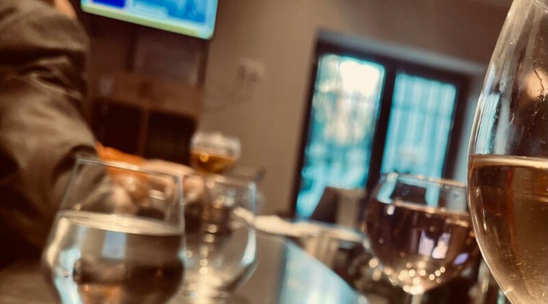 Fermeture des bars et montée du vote RN : réaction du PMU