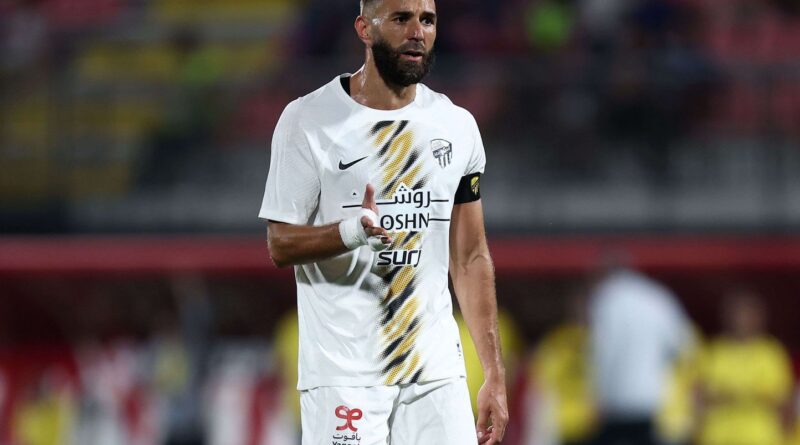 Football : Benzema ne quitte pas Al-Ittihad pour un nouveau club.