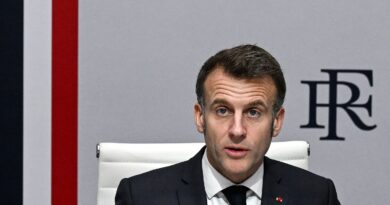 Frappes en Iran : Emmanuel Macron prône un « travail diplomatique » renouvelé