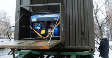 Guerre en Ukraine : Attaque mortelle d’un bus, Musk « champion de la liberté »