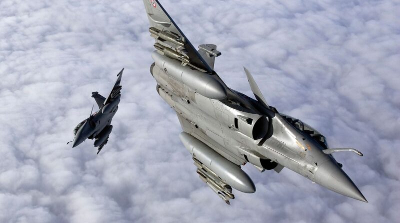 Guerre en Ukraine : La Norvège achète des bombes françaises pour Kiev contre la Russie