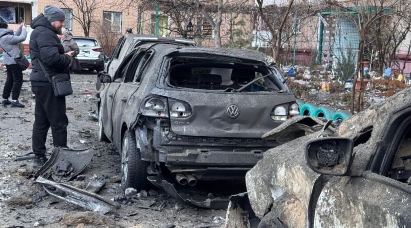 Guerre en Ukraine : La Russie augmente sa conquête, Zelensky reste positif.