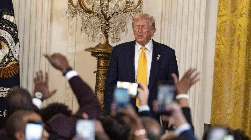 Guerre en Ukraine : Trump présente son « Conseil de Paix », une raffinerie en feu en Russie