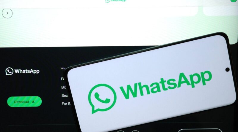 Guerre en Ukraine : WhatsApp dénonce la tentative de blocage par la Russie