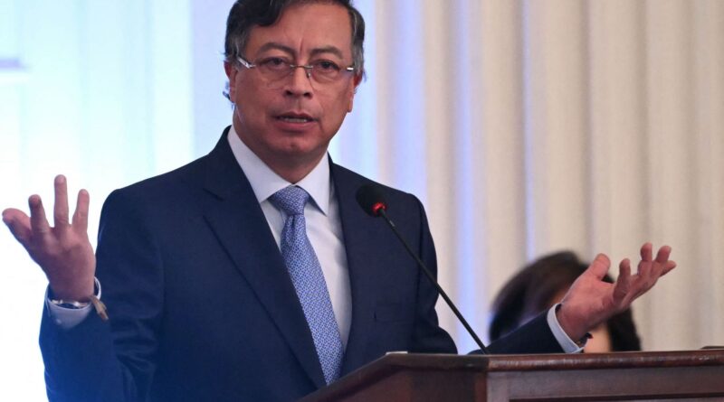 Gustavo Petro, président colombien, ne subit pas une tentative d'assassinat.