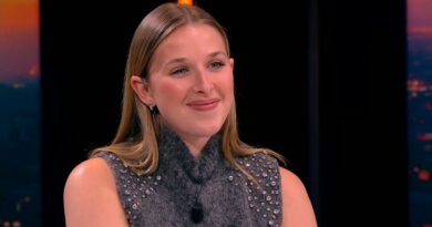 "Helena : de la Victoire à ses combats musicaux de 'Mauvais Garçon'"