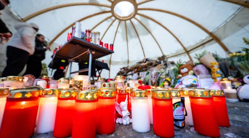 Incendie à Crans-Montana : un feu déclaré au mémorial des victimes