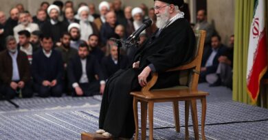Iran : Avant les pourparlers nucléaires, Trump ne relâche pas la pression sur Khamenei