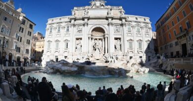 Italie : Accès à la fontaine de Trevi payant depuis lundi.
