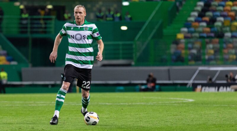 Jérémy Mathieu évoque sa reconversion en vendeur chez Intersport.