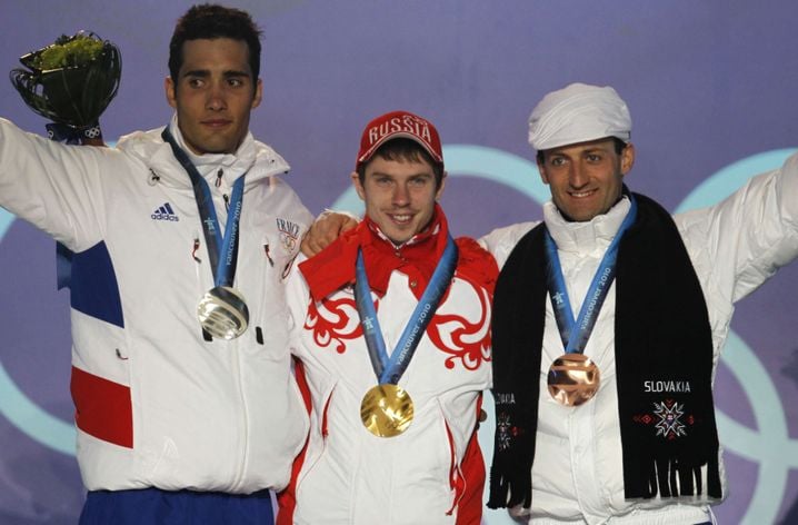 Désolé Evgeny (au centre), il faut désormais rendre ta médaille d'or à Martin.