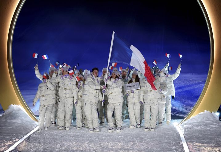 Porte-drapeau de la délégation française tout comme Chloé Trespeuch, Clément Noël ne gardera pas un souvenir impérissable de la «cérémonie» d'ouverture de Livigno vendredi.