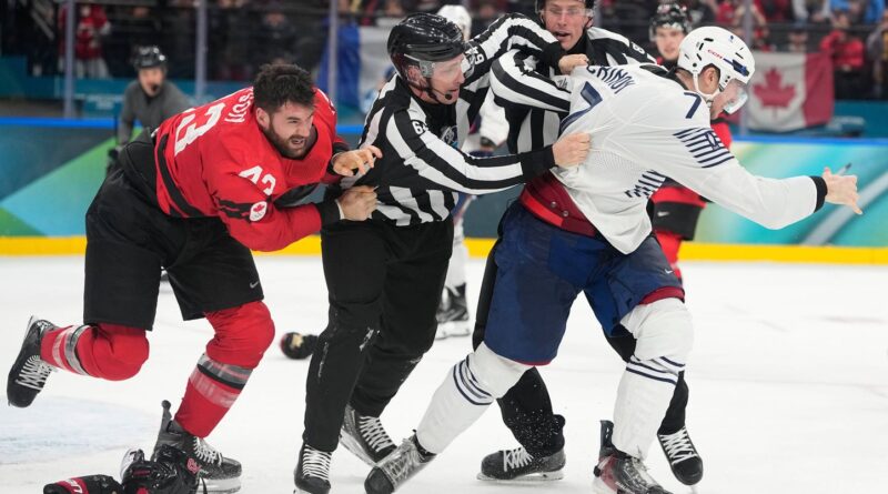 JO d’hiver 2026 : Une violente bagarre pendant France-Canada au hockey