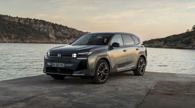 Jusqu'à 8 mois d'attente pour les voitures électriques Peugeot et Citroën