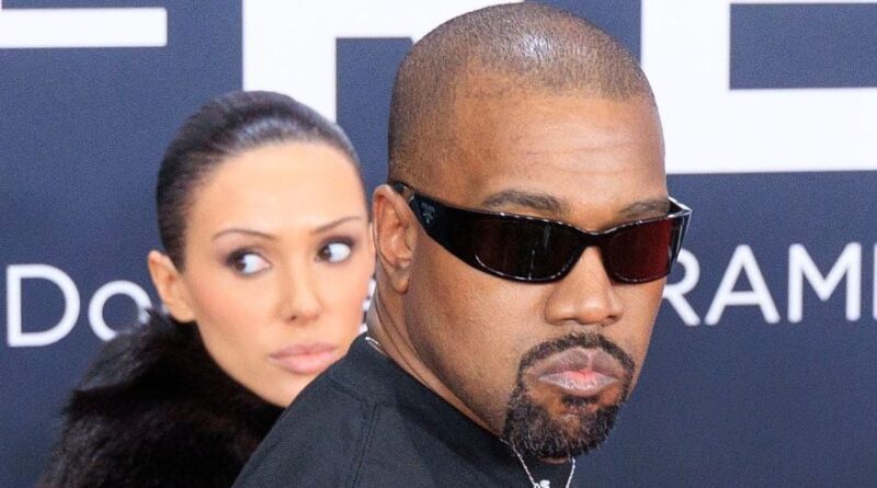 Kanye West affirme que ses excuses sont sincères malgré ses remords.