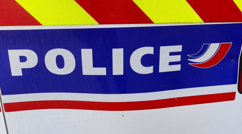 Kobili Traoré, considéré pénalement irresponsable, mis en examen pour séquestration.