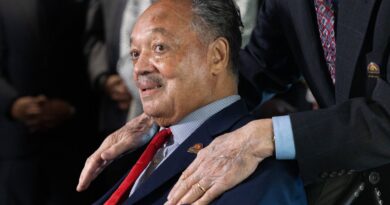 Le pasteur et militant des droits civils Jesse Jackson est décédé.
