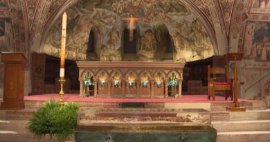 Les reliques de Saint François exposées pour la première fois.