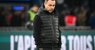 Ligue 1 : Roberto De Zerbi ne sont plus entraîneur de l'OM après la défaite contre le PSG.