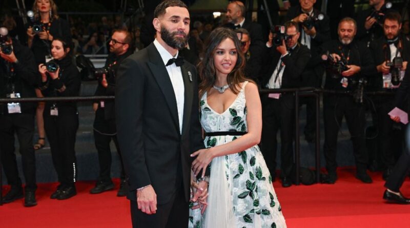 Lyna Khoudri déclare son amour pour Karim Benzema, son « roi »