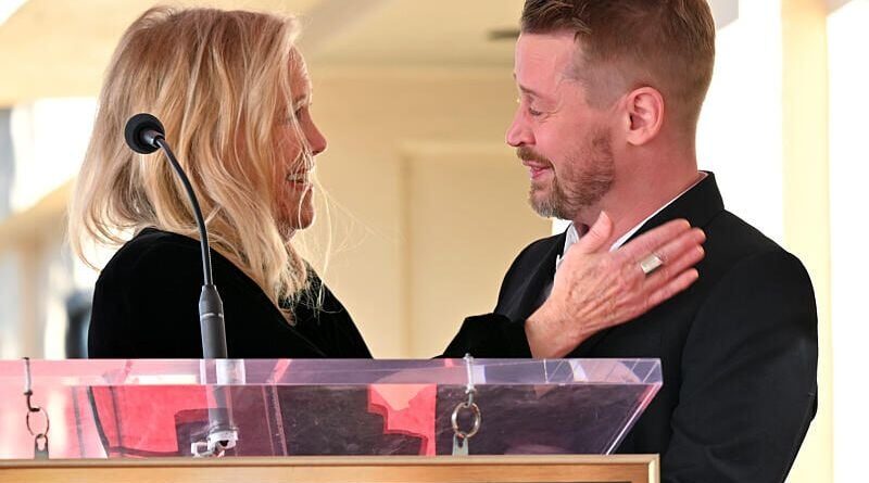 Macaulay Culkin rend hommage à sa mère Catherine O’Hara