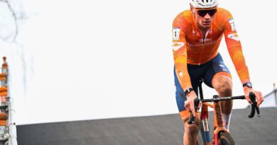 Mathieu van der Poel revient sur la route après six mois.