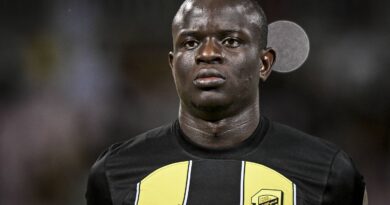Mercato : Le transfert de N’Golo Kanté échoue à cause d'un problème informatique.