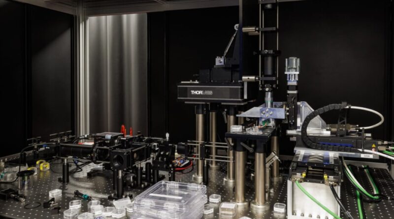 Microsoft teste une technologie pour garder des données pendant 10 000 ans.