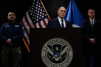 Minneapolis : L’émissaire de Trump annonce le retrait de 700 policiers de l’immigration