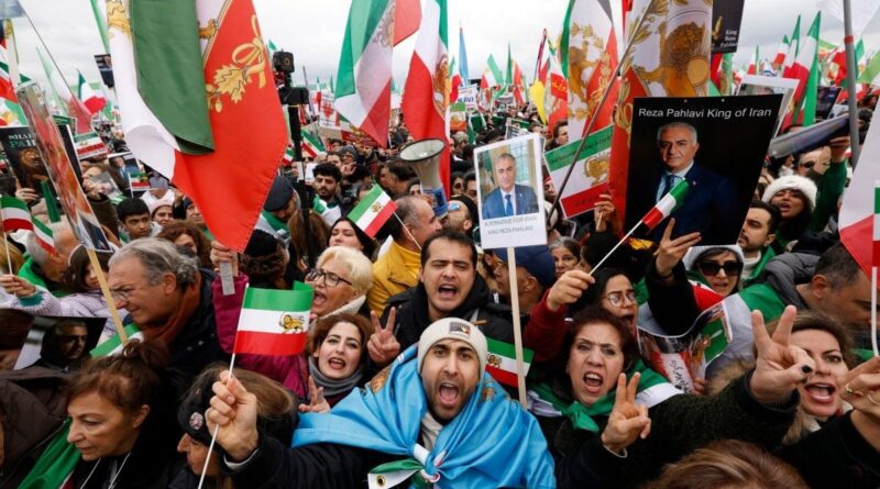 Munich : 200.000 manifestants réclament la chute du régime iranien