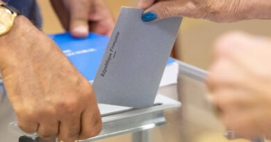 Municipales 2026 : 900.000 candidats, 68 communes sans candidat.