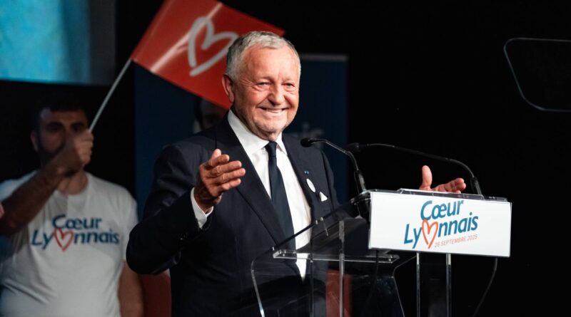 Municipales 2026 à Lyon : Bafè Gomis soutient Jean-Michel Aulas, "un très grand maire".