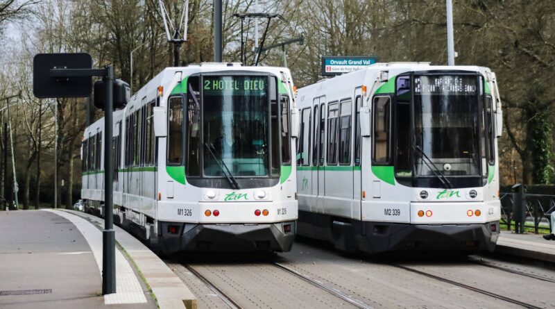 Municipales 2026 à Nantes : la gratuité des transports le week-end est-elle vraiment « gratuite » ?