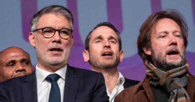 Municipales 2026 : Le PS ne ferme pas la porte à LFI sous conditions