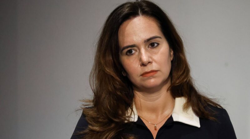 Municipales à Paris : Sarah Knafo et son lapsus sur le Pass Navigo