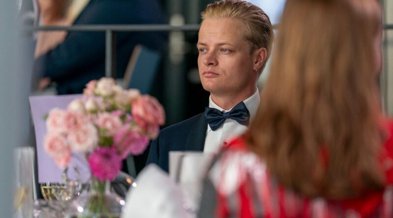 Norvège : Le fils de la princesse Mette-Marit évoque des rapports consentis.