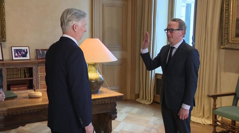 Nouveau gouvernement bruxellois : ministres et secrétaires d'État présentés.