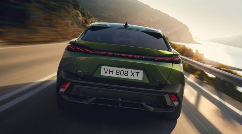 « On baisse les prix » : les constructeurs français bradent leurs voitures.